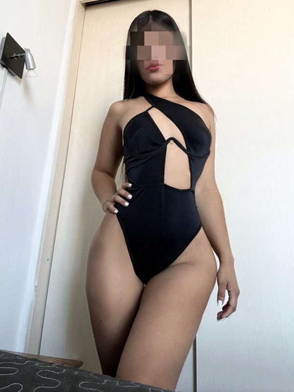Foto de Andrea escort venezolana disponible en M. Santa Isabel - Chikas.cl