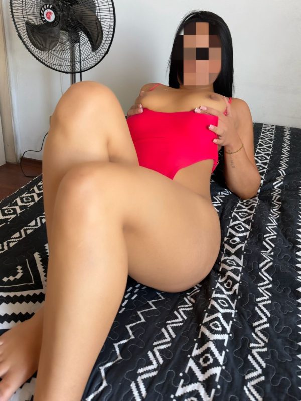 Foto de Nikol escort venezolana disponible en M. Santa Isabel - Chikas.cl